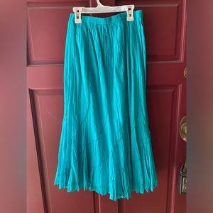St. John’s bay flowing skirt.  Teal color. Size XS